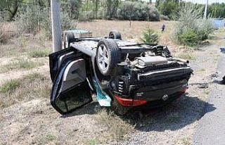 Emniyet kemeri canını kurtardı