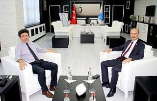 Emniyet Müdürü Şenses’ten Rektör Karacoşkun’a...