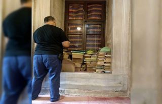 Eyüp Sultan Camisi’nde Kur’an-ı Kerim ve ilmihal...