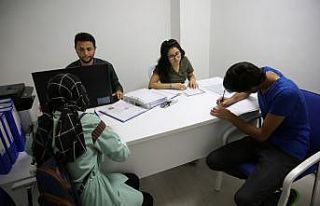Gençlere ücretsiz üniversiteye hazırlık kursu