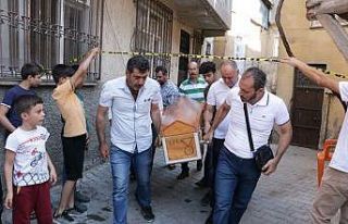 Gider borusunu tamir ederken düşüp öldü