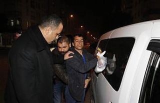 Hem eşini hem yanındaki adamı öldüren koca 10....