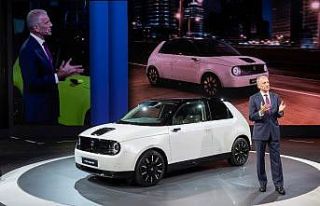 Honda e’nin seri üretim versiyonu ilk kez görücüye...