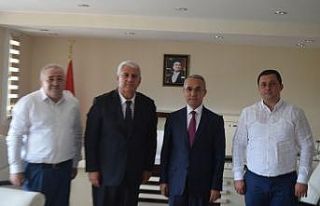 İESOB’dan Aliağa Kaymakamı Tekin’e ziyaret