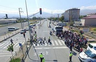 Iğdır’da öğrencilere trafik eğitimi