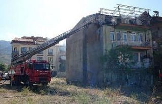 Isparta’da ev yangınında korku dolu anlar