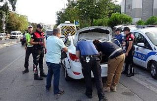 İstanbul’da okul önlerinde polislerden sıkı...