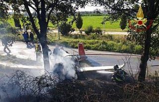 İtalya’da tek motorlu uçak düştü: 1 ölü,...