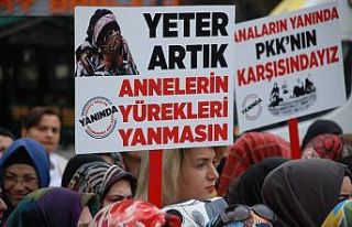 Kadınlar, Diyarbakır anneleri için bir araya geldi