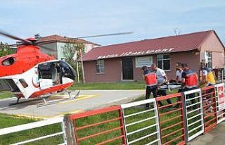 Kalp krizi geçiren mahkum için ambulans helikopter...