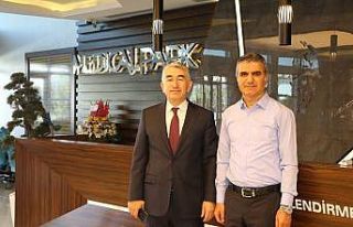 Karaduman’dan, Medical Park’a veda ziyareti