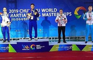 Kartallı genç dövüşçü Güney Kore’den madalyayla...