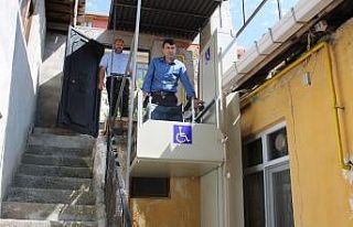 Kastamonu’da diyalize giderken kucakta taşınan...