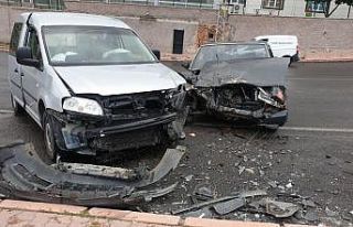 Kayseri’de kaza: 2 yaralı