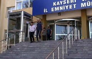 Kayseri’deki DEAŞ operasyonunda gözaltına alınan...