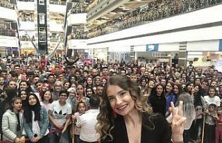 Kayseriler, Irmak Arıcı konseri ile müziğe doydu