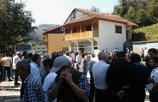 Kendisine böbreğini veren oğluna son kez böyle...