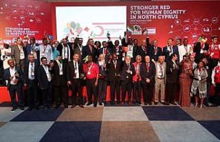 Kızılay’dan Yavru Vatan’ın Kızılayı’na...