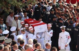 Kocaeli şehidini son yolculuğuna uğurladı