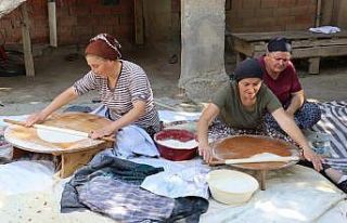 Köylerde kış hazırlığı imece usulü başladı