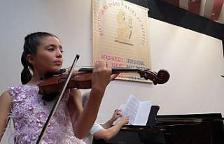 Küçük kemancıdan 2 yılda 5 birincilik