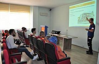 Kütahya AFAD’tan ‘Genç Kızılay’ üyelerine...