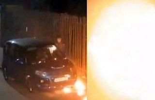 Londra’da bir araç kundaklandı