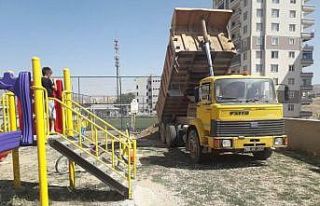 Mahallelerin ihtiyaçları bir bir gideriliyor