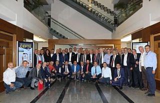 Manisa TSO, hizmet edenleri yaşarken anıyor