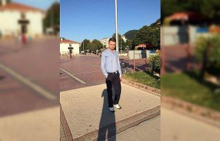 Mermer bloğundan kopan parçaların altında kalarak...