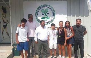 Mersin Büyükşehir Tenis Kulübü sporcuları, Afyon’dan...