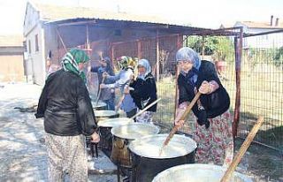 Mustafakemalpaşa’da kazanlar kardeşlik için kaynadı