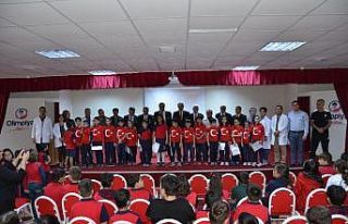 Öğrencilerden gazilere ilgi