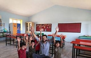 Okul müdürlerinden örnek davranış