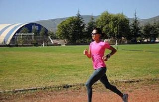 Olimpiyat madalyalı Milli Atlet, Türk kadının...