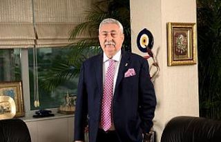 Palandöken: “Kamyoncu esnafı destek bekliyor”