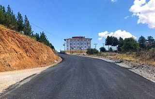 Pütürge’de yol çalışmaları devam ediyor