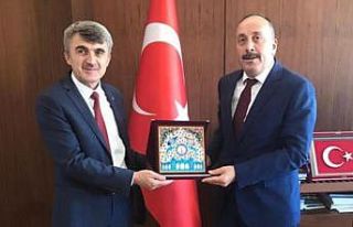 Rektör Uysal, Ankara’da üst düzey kamu kurumlarının...