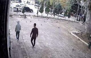 Rezalet: Camiye tuvaletini yaptı