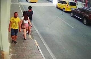 Rus turiste yağma şüphelisi yakalandı