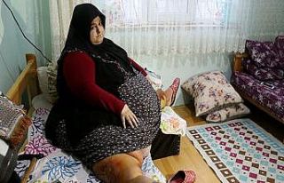 Sakarya’da yaşayan ve 250 kilo olan Sevim Bal obezite...