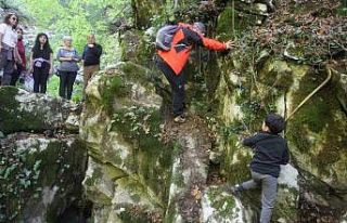 SAMDAK’tan Tependeliği ve Hayatkaya Mağarası’na...