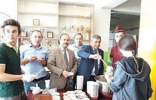 Şehit Süleyman Turan Anadolu Lisesi öğrencilerinin...