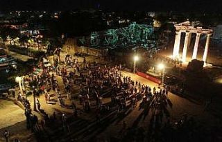 Side’de tarih sanatla buluştu