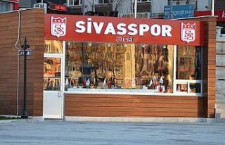 Sivasspor’da yeni sezon formaları satışta