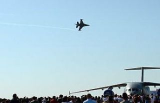 SoloTürk ve SU-35 TEKNOFEST’te nefes kesti