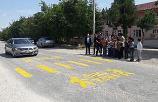 Şuhut’ta ’Öncelik Yaya’ geçidi çalışması
