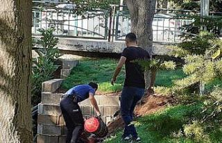 Şüpheli çantalardan kıyafet çıktı