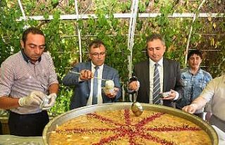 Taşköprü’de 3 bin kişiye aşure ikram edildi