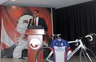 Toroslar’da okullarda güvenli bisiklet sürme eğitimi